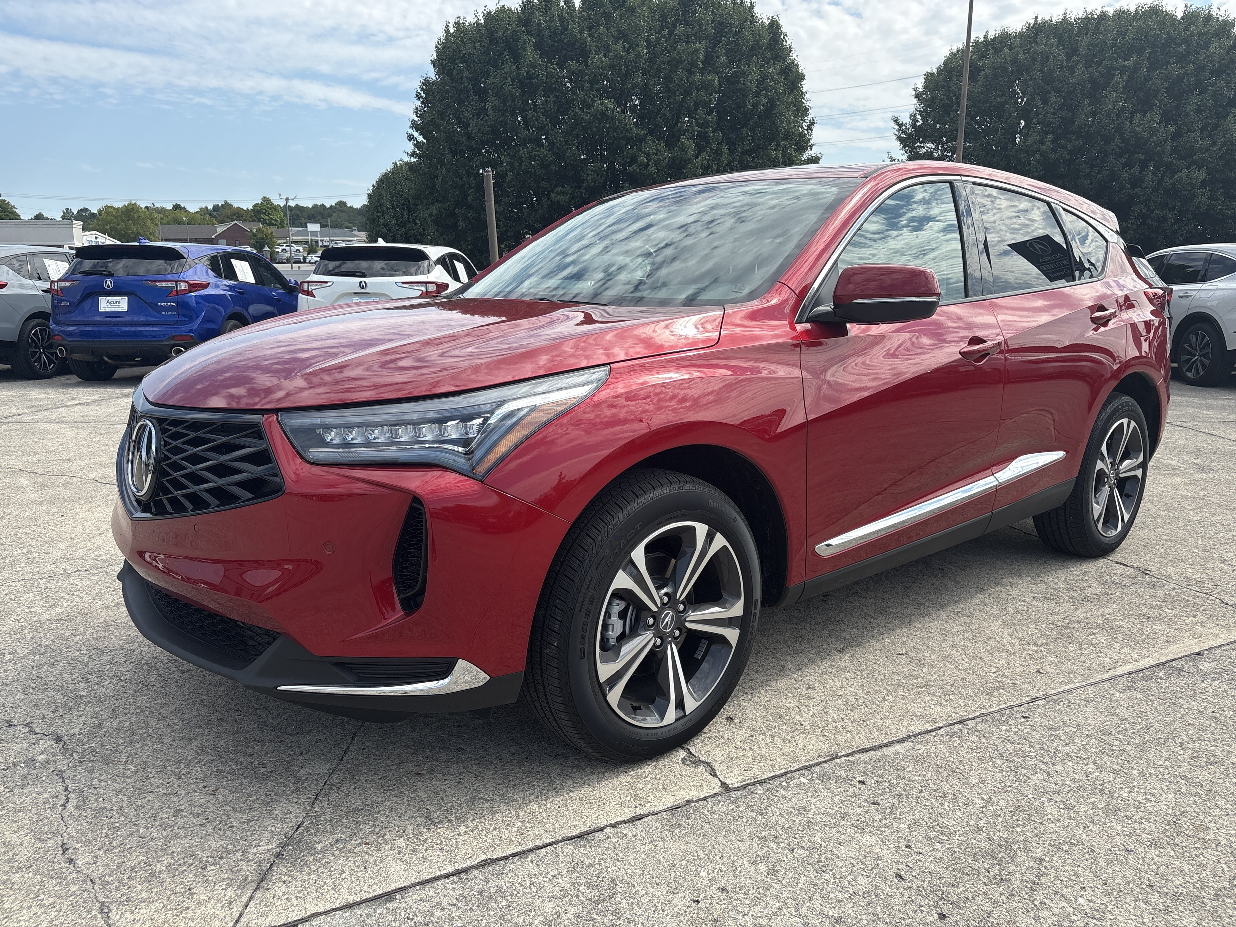Used 2026 Acura RDX w/ Technology Package AWD/4WD image 4