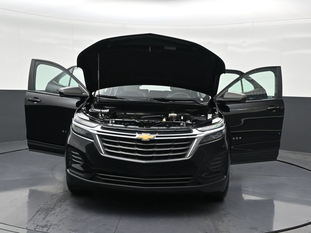 Used 2024 Chevrolet Equinox LS image 37