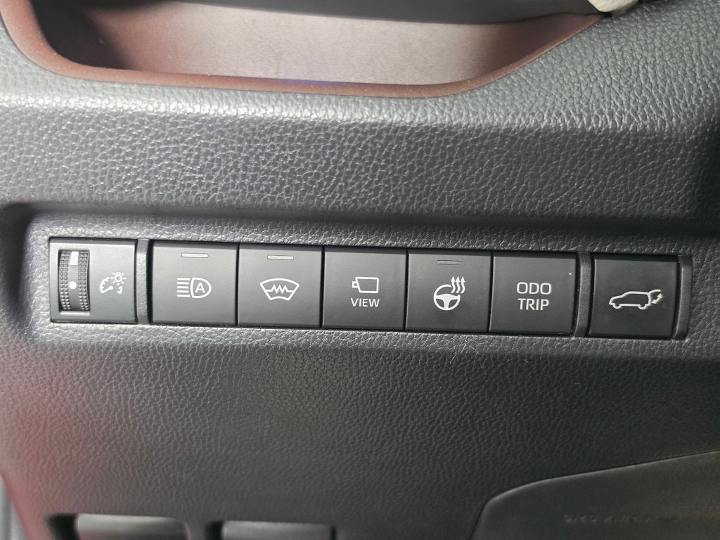 Used 2024 Toyota RAV4 Limited w/ Advanced Technology Package AWD/4WD image 25
