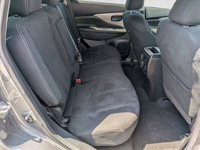 Used 2018 Nissan Murano SV w/ Premium Package FWD image 19