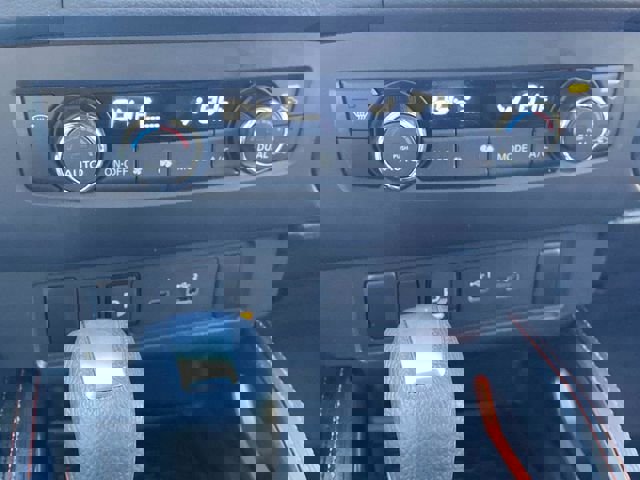 Used 2023 Nissan Frontier PRO-4X w/ Technology Package image 24