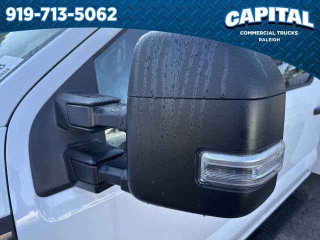 New 2026 Ford F550 4x4 Crew Cab image 14