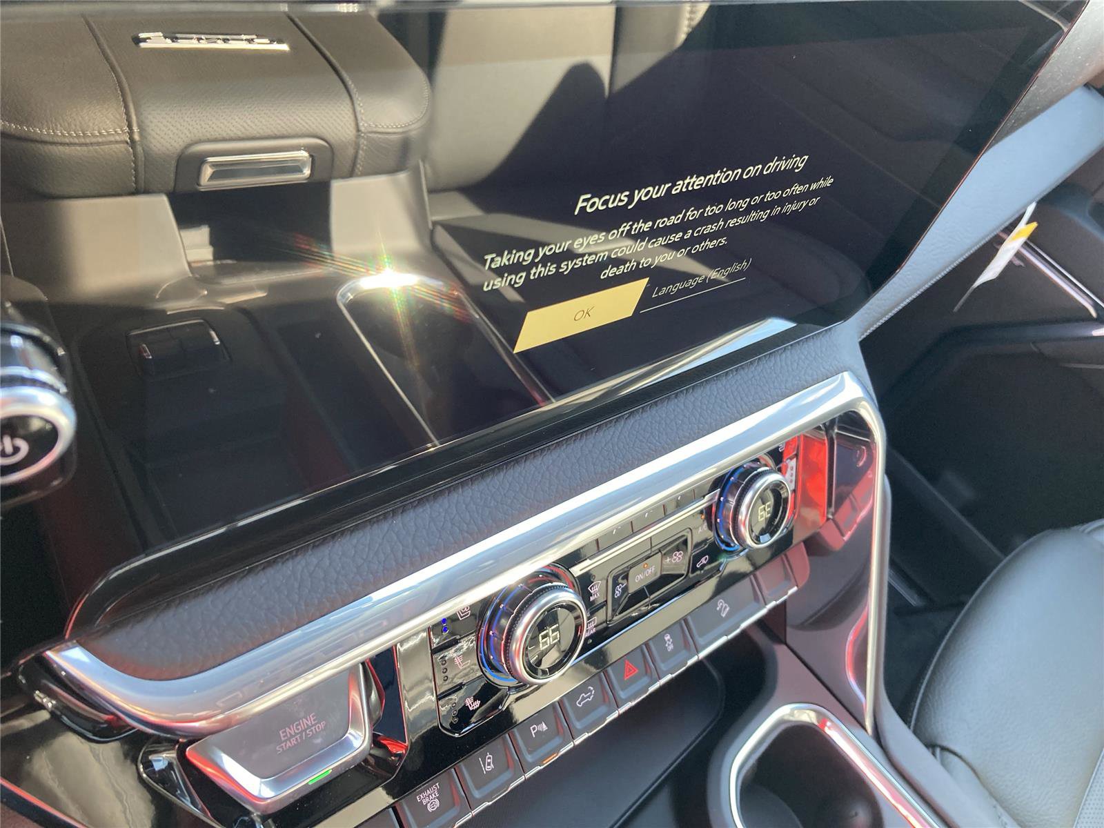 New 2026 GMC Sierra 2500 Denali w/ Denali Reserve Package image 33