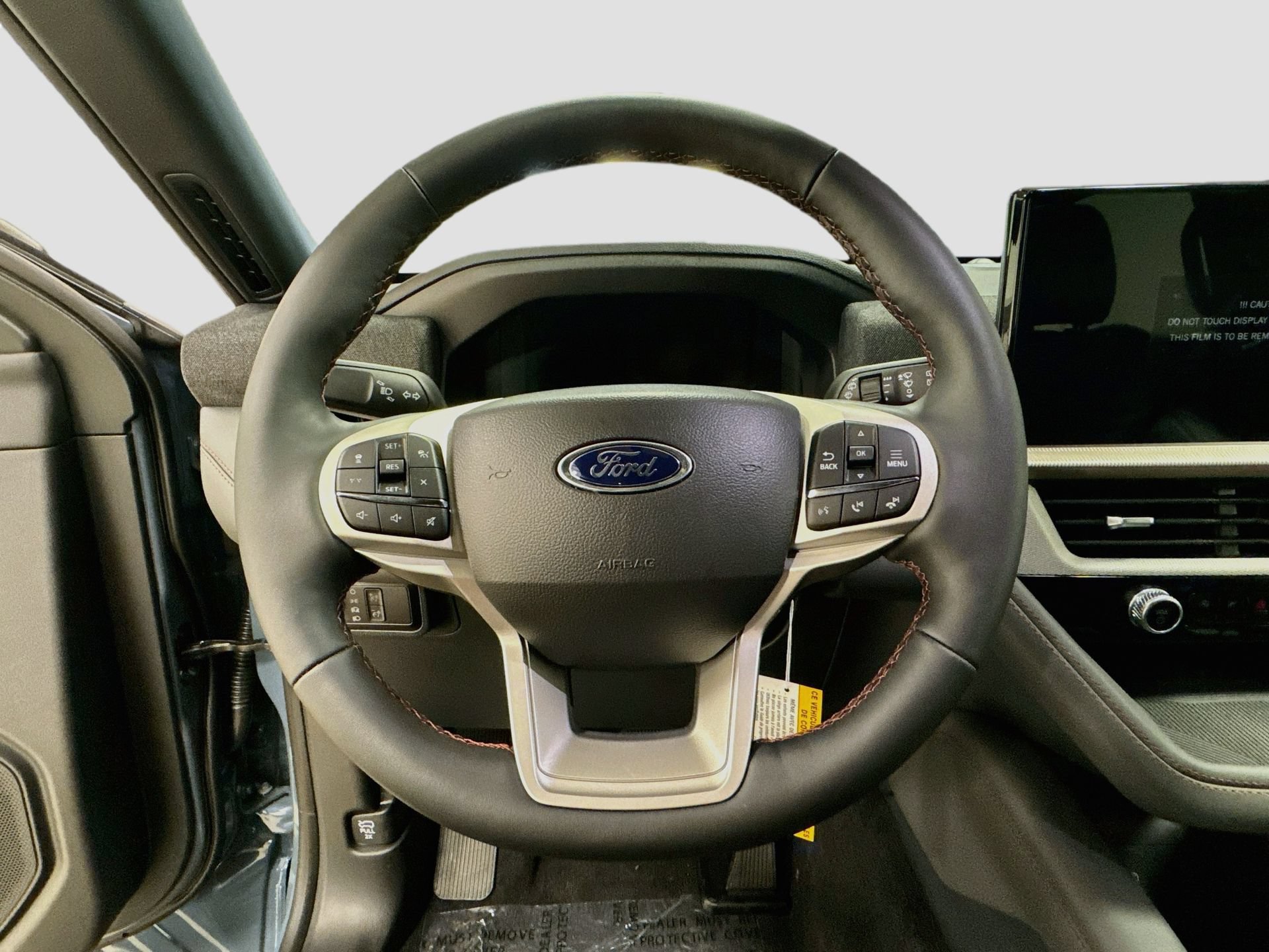 New 2027 Ford Explorer Active w/ Active Comfort Package RWD image 11