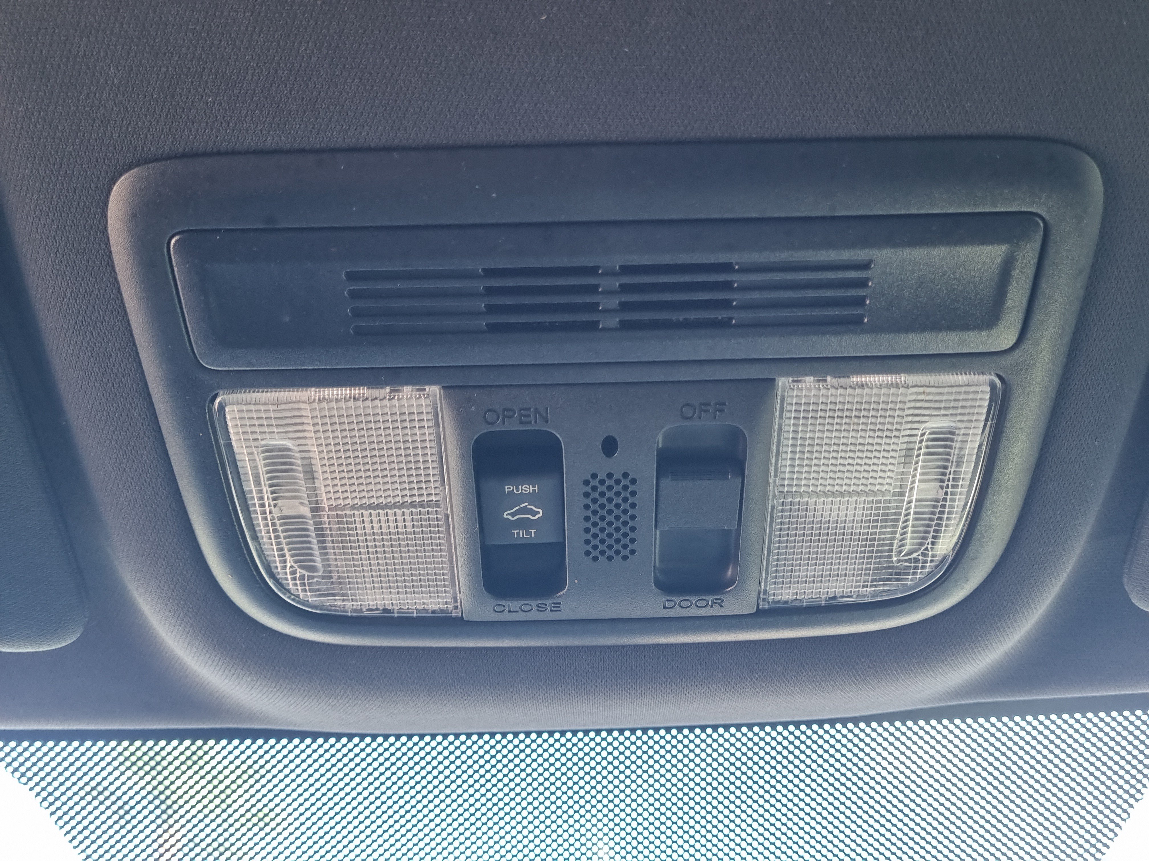 Used 2018 Honda Civic EX image 29