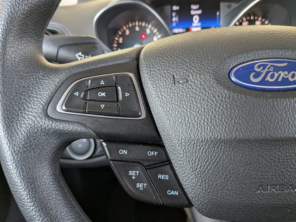 Used 2019 Ford Escape SE FWD image 18