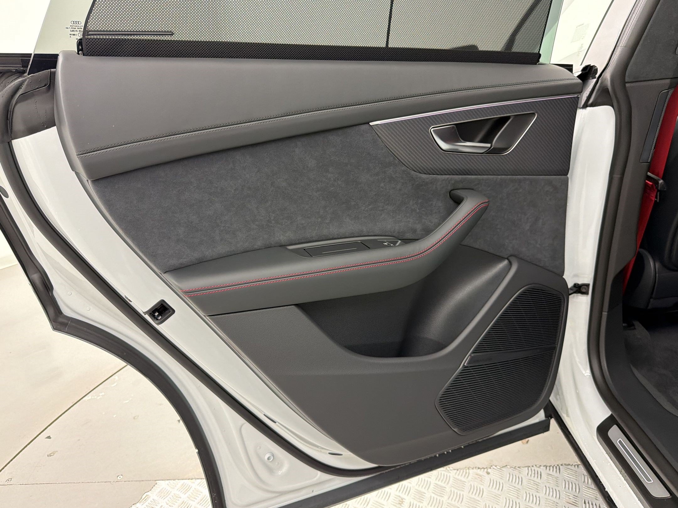 New 2026 Audi SQ8 Prestige AWD/4WD image 28