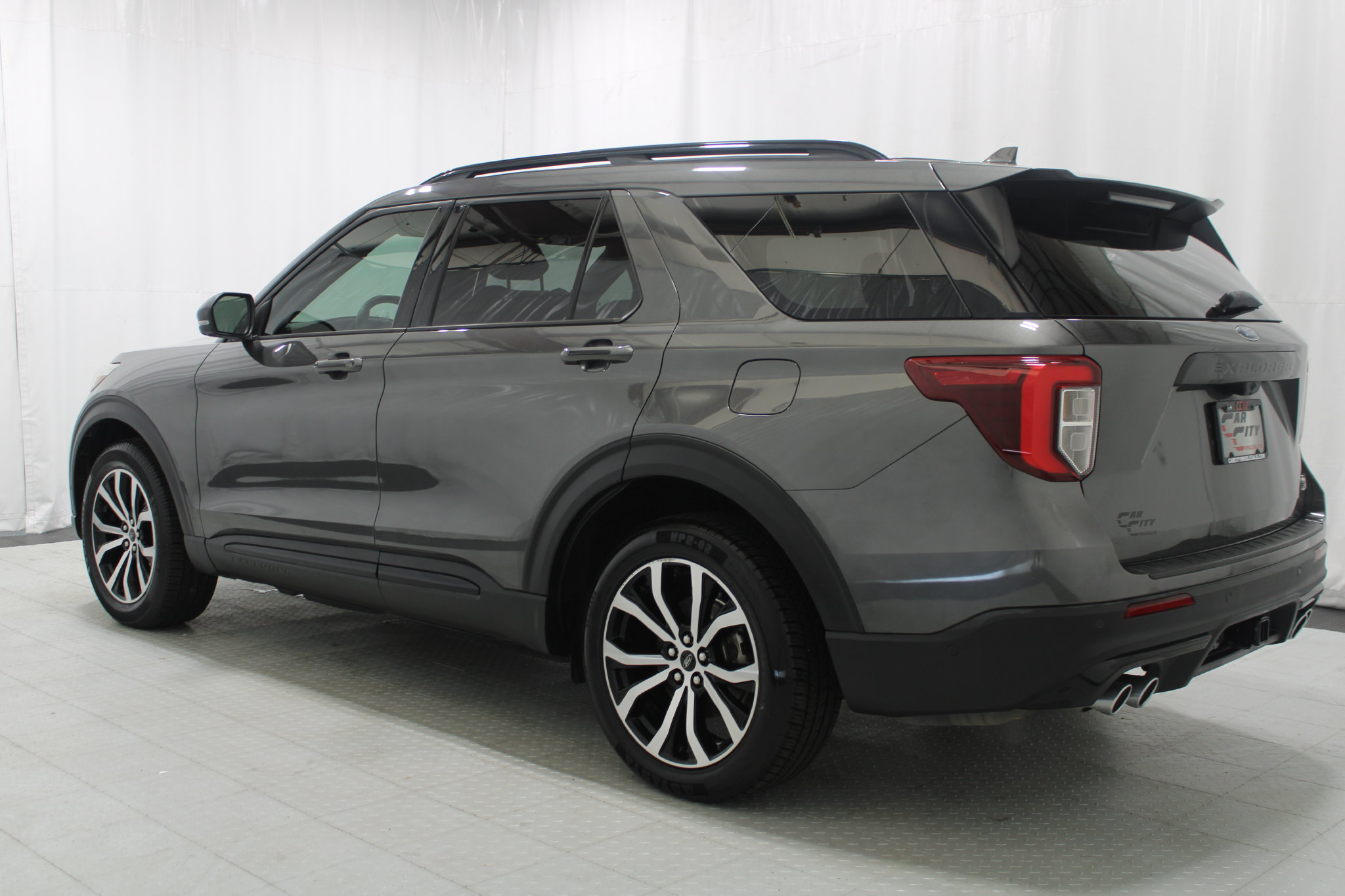 Used 2020 Ford Explorer ST w/ Premium Technology Package AWD/4WD image 7