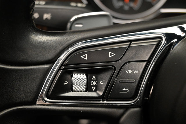 Used 2019 Bentley Bentayga AWD/4WD image 76