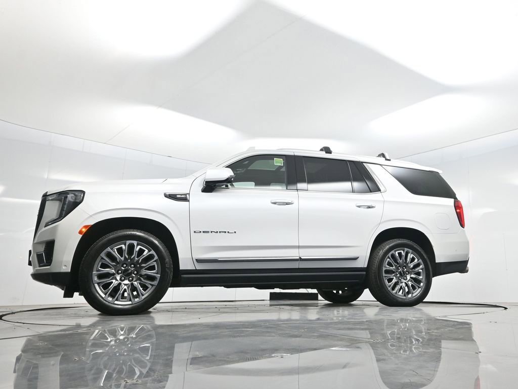 Used 2023 GMC Yukon Denali Ultimate image 7