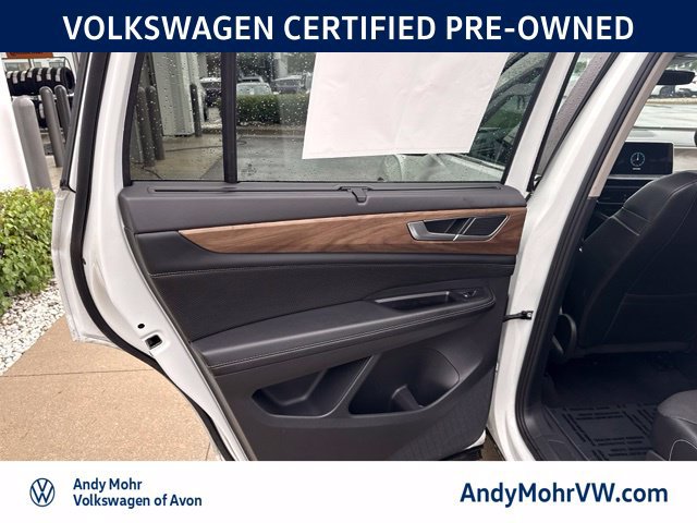 Used 2024 Volkswagen Atlas SE AWD/4WD image 22