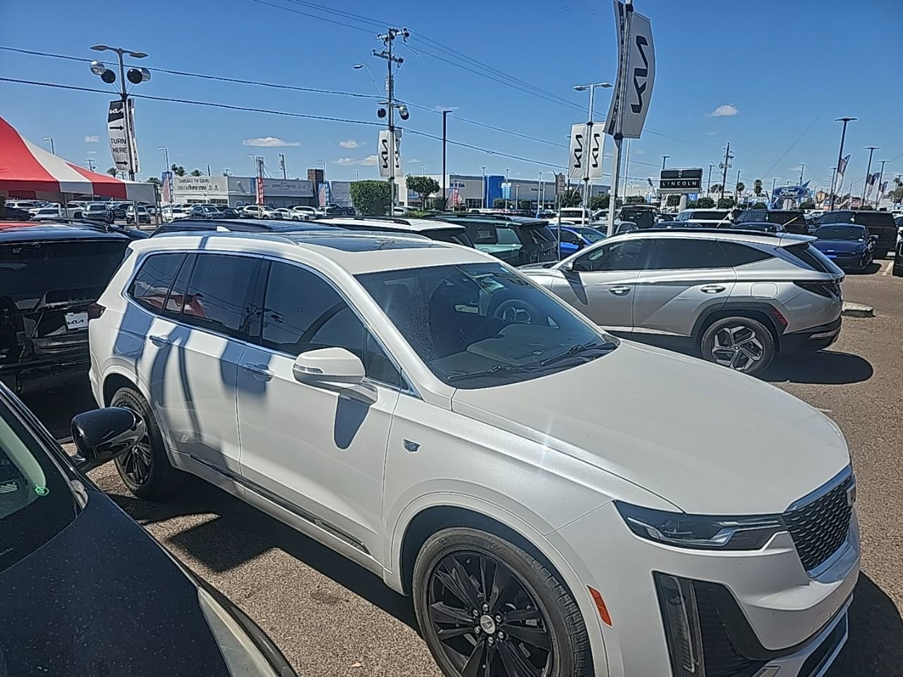 Used 2020 Cadillac XT6 Premium Luxury FWD image 1