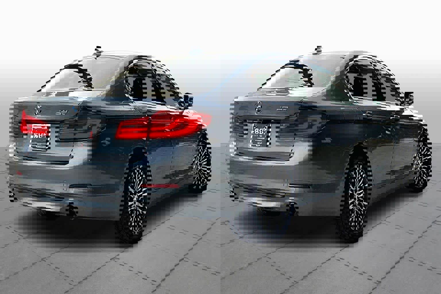 Used 2019 BMW 530i image 13