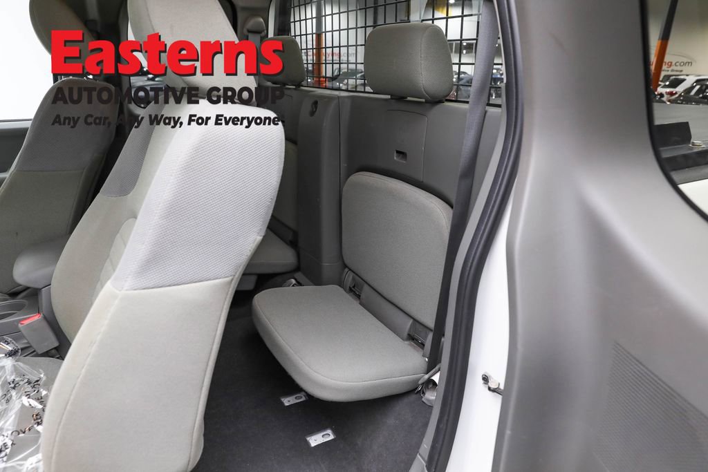 Used 2019 Nissan Frontier S image 21