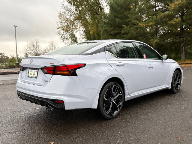 New 2026 Nissan Altima 2.5 SR AWD/4WD image 2