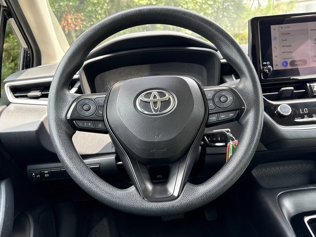 Used 2024 Toyota Corolla LE FWD image 29