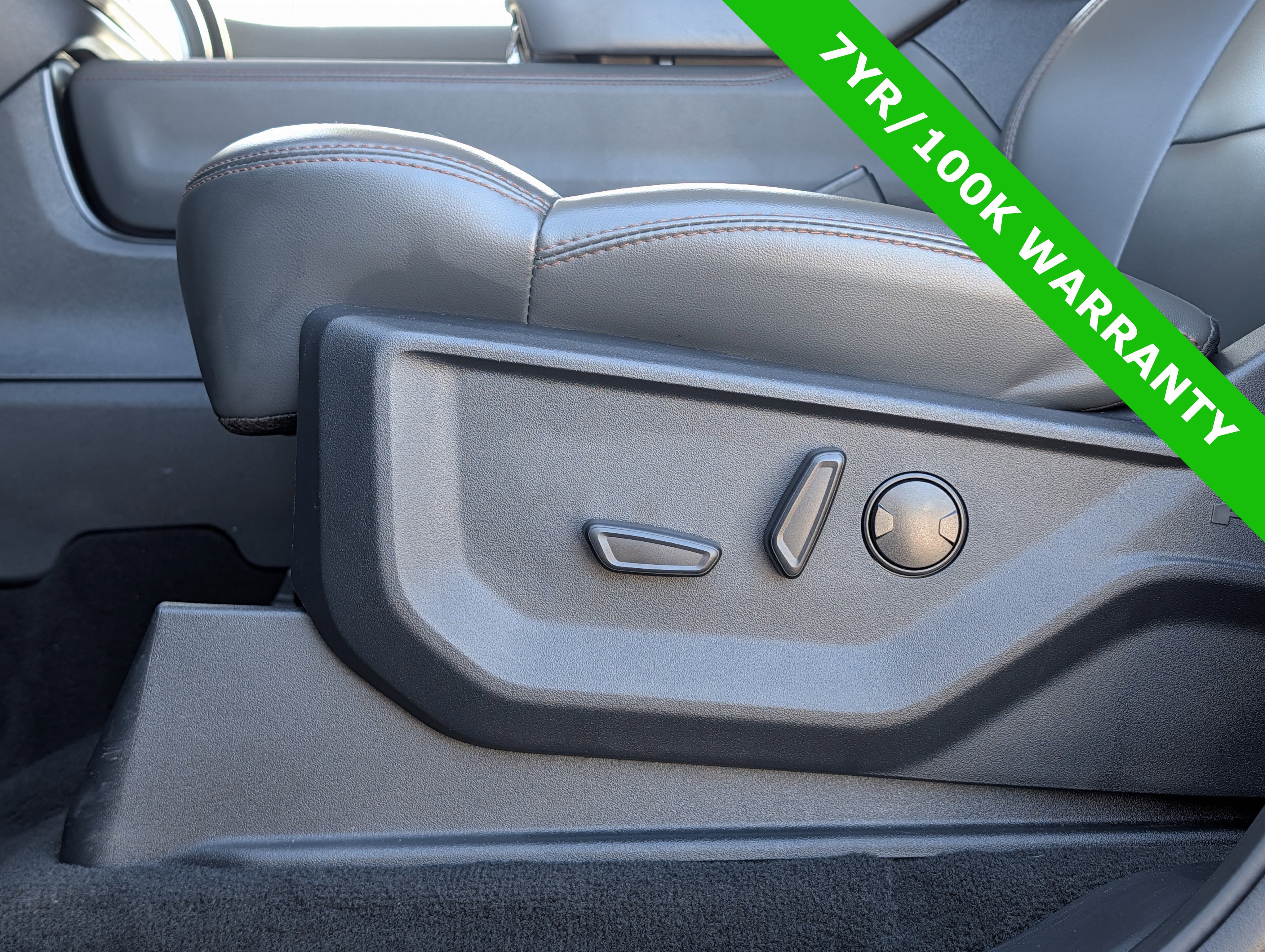 Certified 2025 Ford Expedition Max Active AWD/4WD image 26