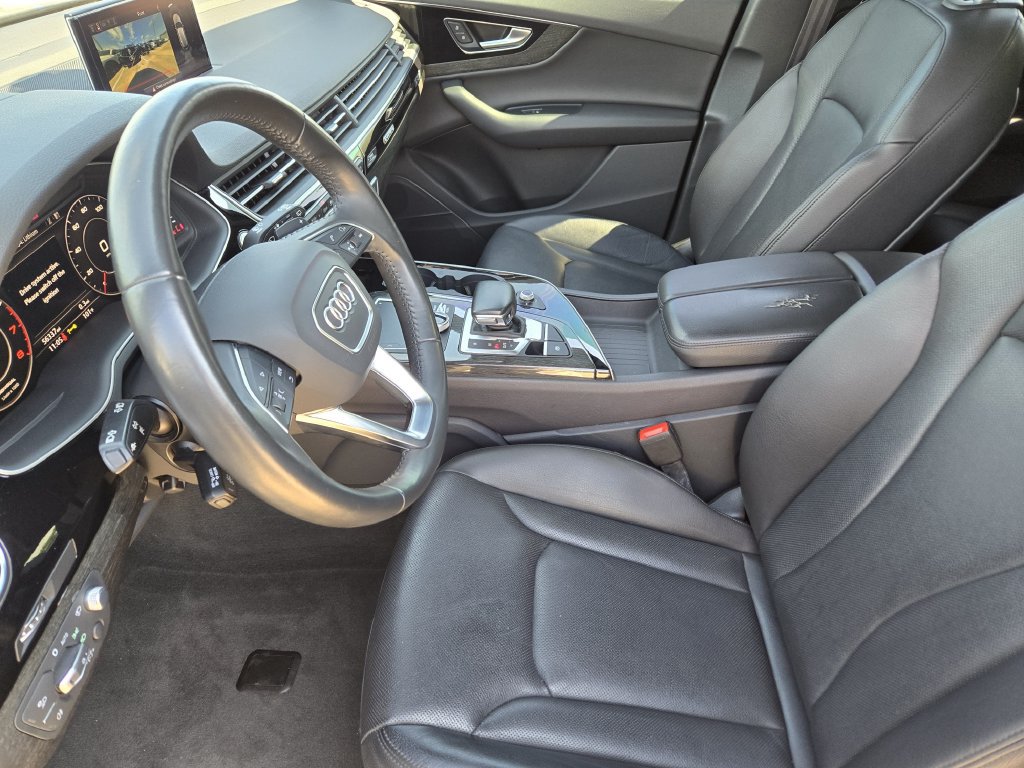 Used 2018 Audi Q7 3.0T Prestige AWD/4WD image 17