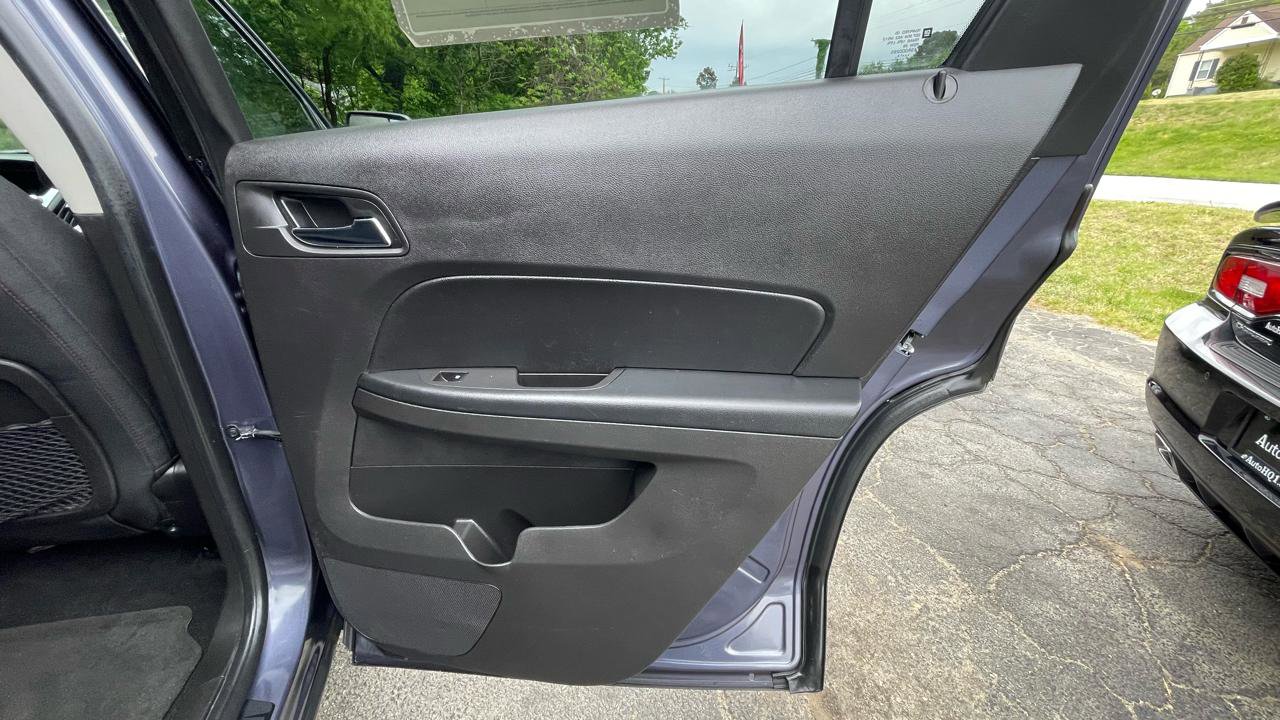 Used 2013 GMC Terrain SLE FWD image 23