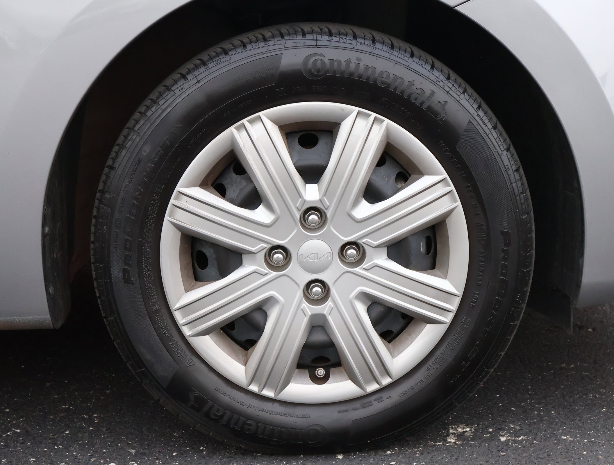 Used 2023 Kia Rio S FWD image 18