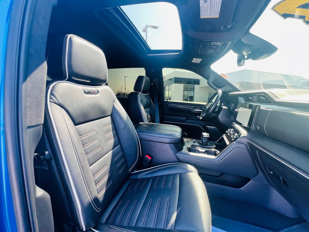 Used 2024 GMC Sierra 1500 AT4X image 49