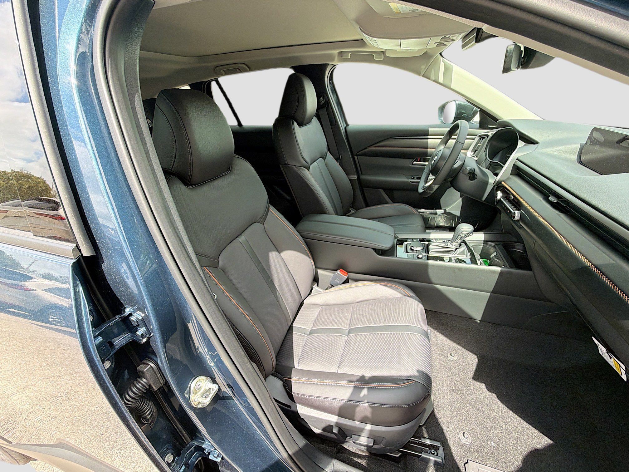 New 2026 MAZDA CX-50 AWD 2.5 S w/ Weather Package image 16