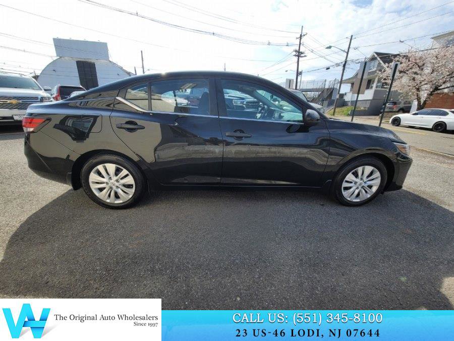 Used 2024 Nissan Sentra S image 7