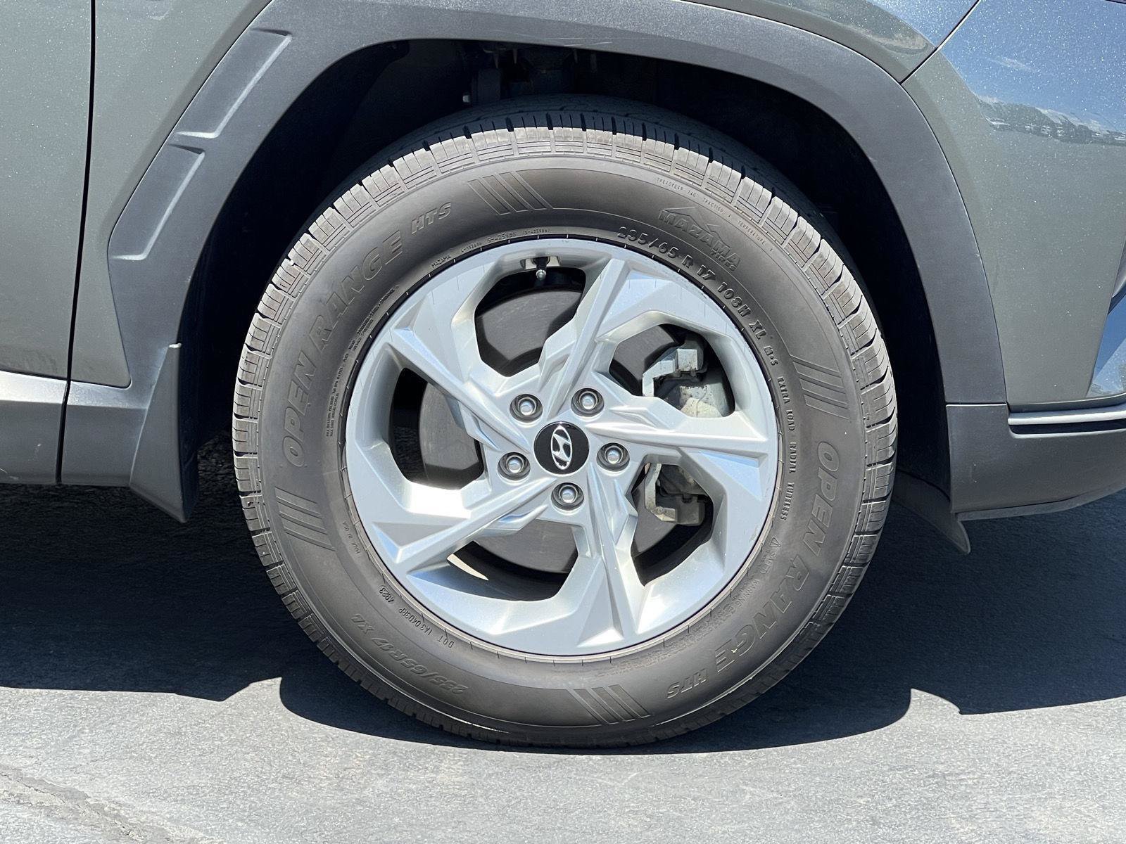 Used 2023 Hyundai Tucson SE AWD/4WD image 16