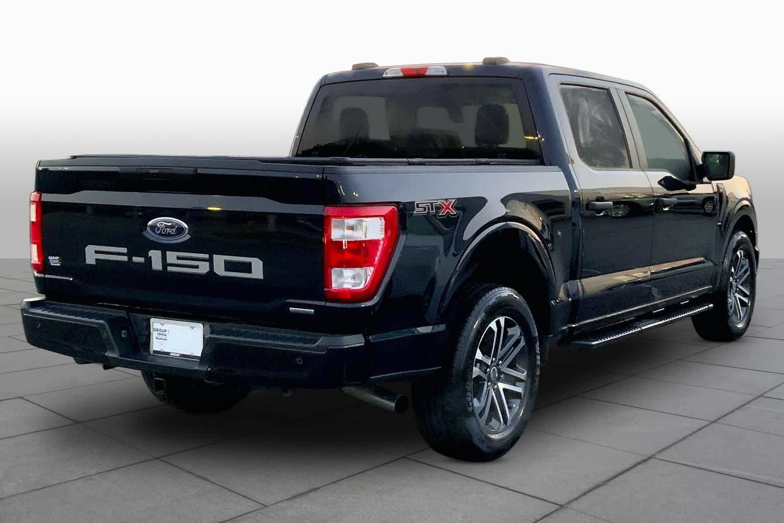 Used 2023 Ford F150 XL w/ STX Appearance Package RWD image 13