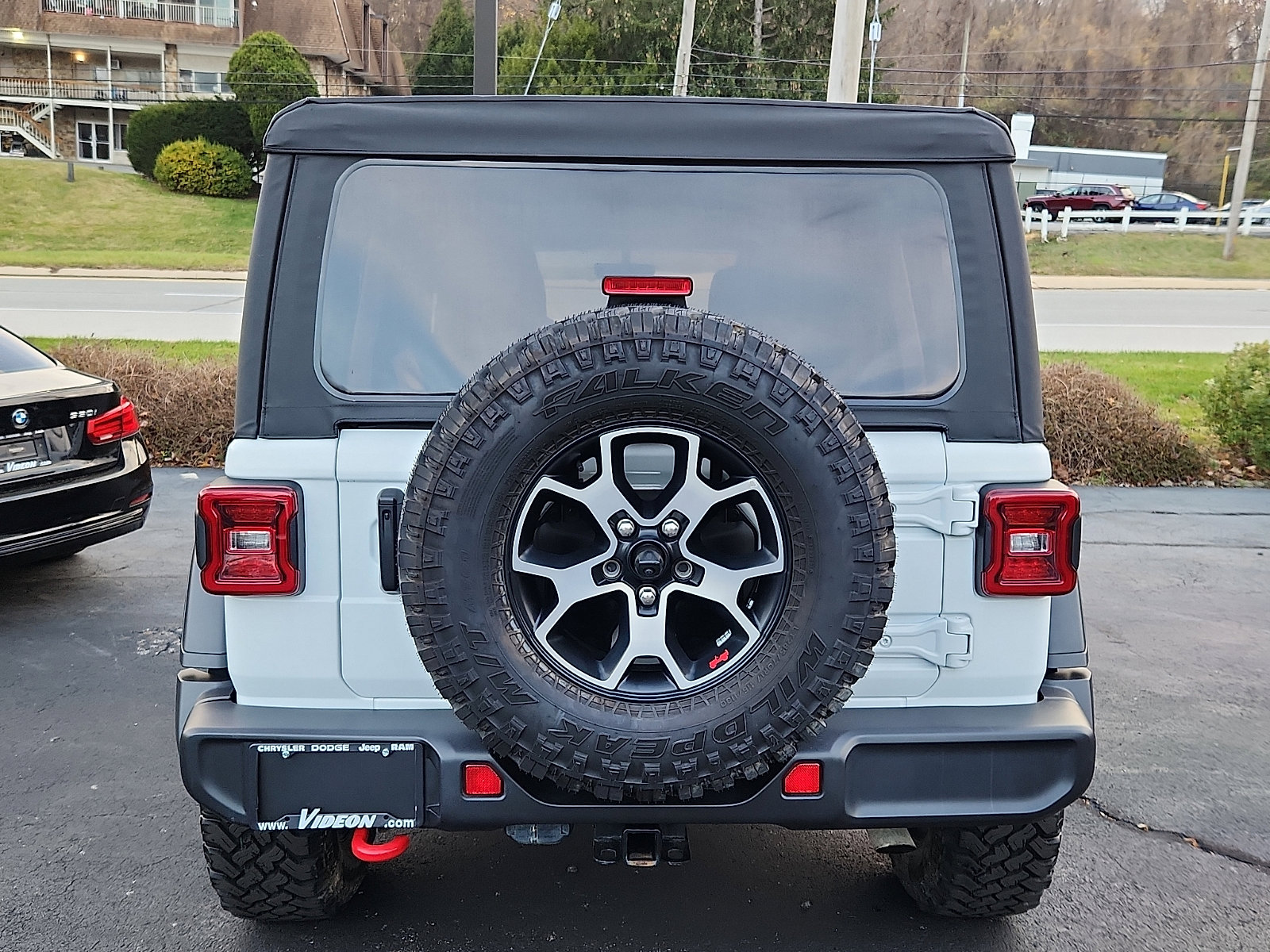 Certified 2022 Jeep Wrangler Unlimited Rubicon w/ LED Lighting Group image 5