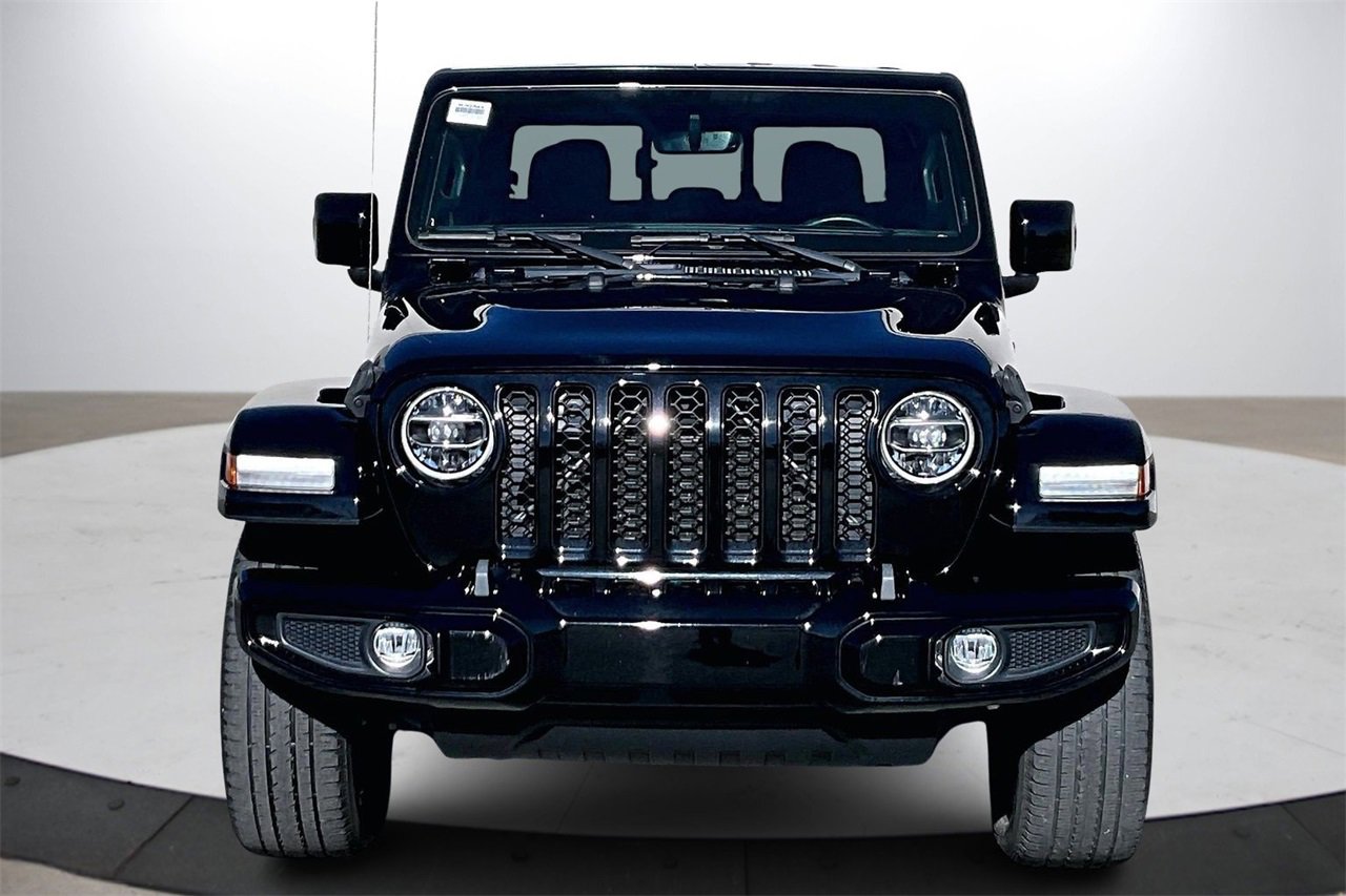 Certified 2021 Jeep Gladiator Overland image 3