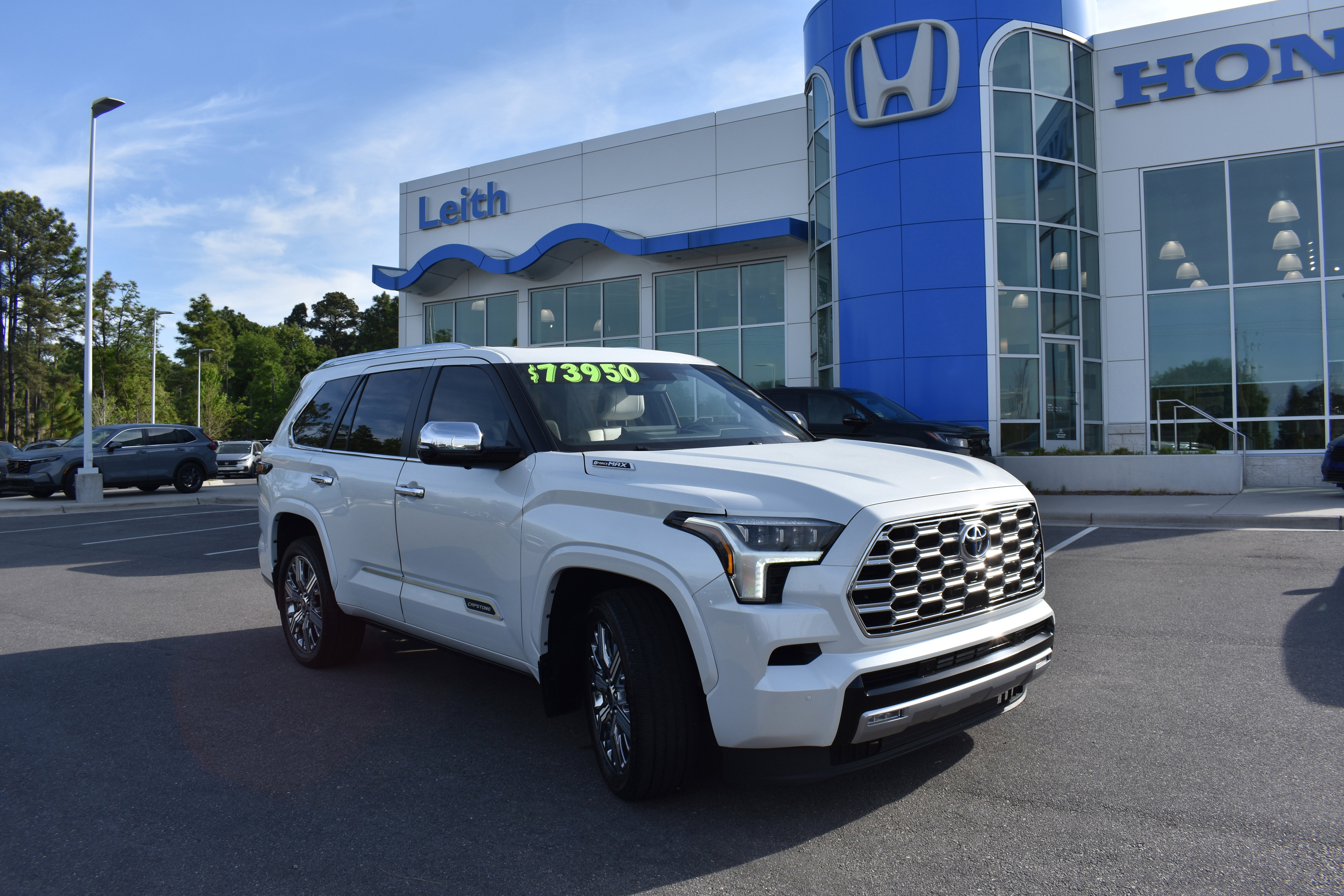 Used 2024 Toyota Sequoia Capstone image 1