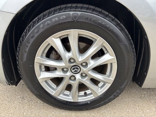 Used 2016 MAZDA MAZDA3 i Grand Touring image 13
