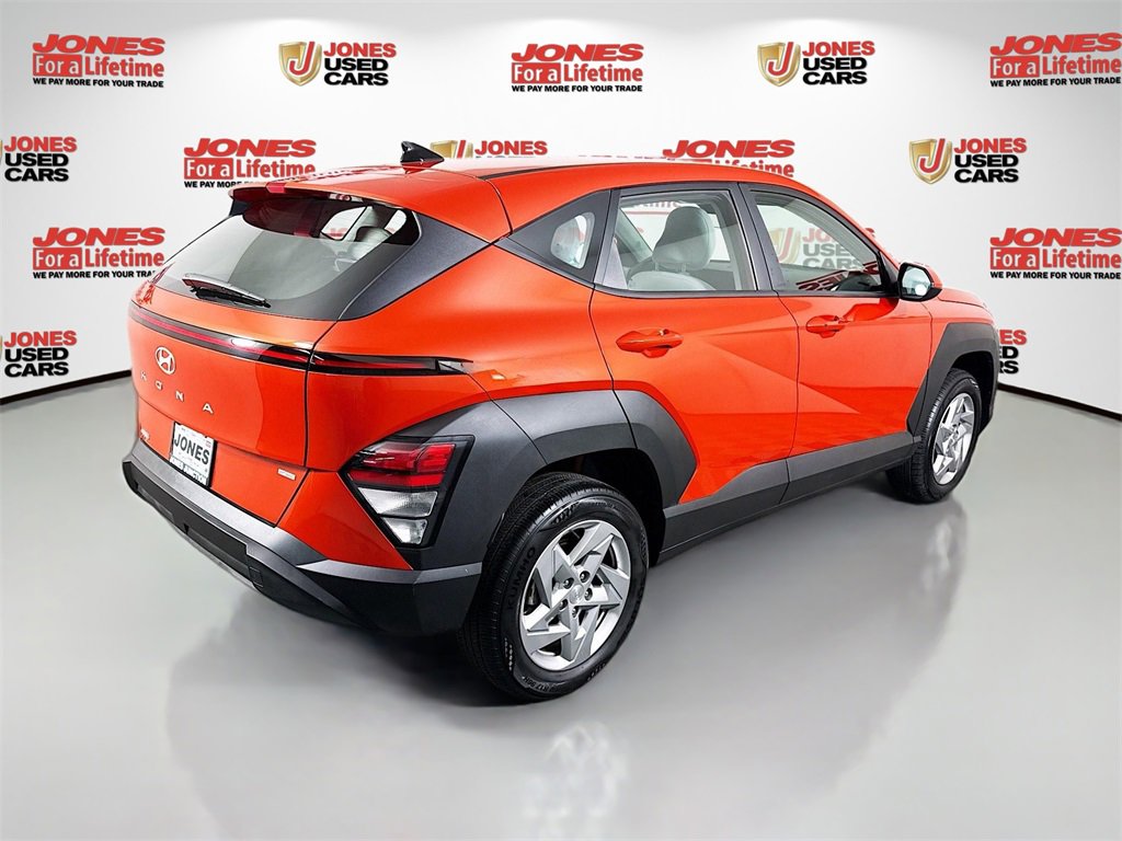 Certified 2025 Hyundai Kona SE image 16