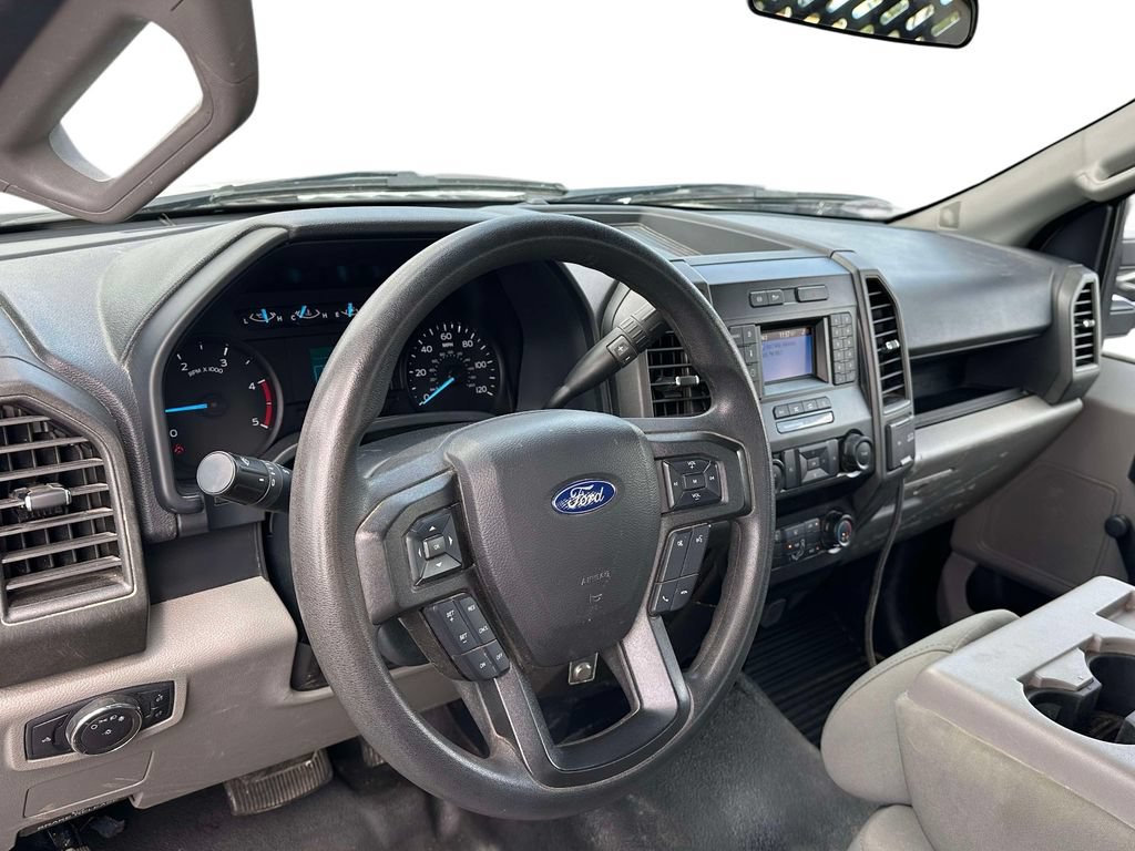 Used 2022 Ford F550 4x4 Regular Cab Super Duty image 16