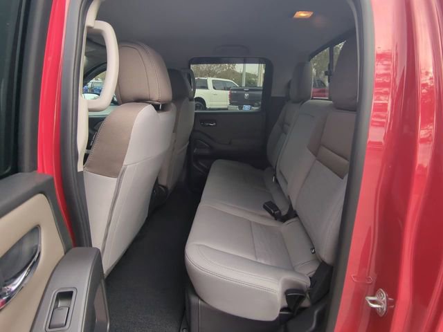 Used 2023 Nissan Frontier SV w/ SV Convenience Package image 15