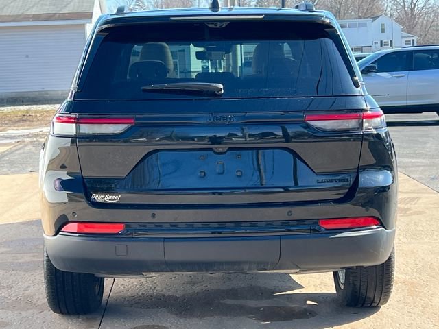 Used 2025 Jeep Grand Cherokee Limited w/ Luxury Tech Group II image 51