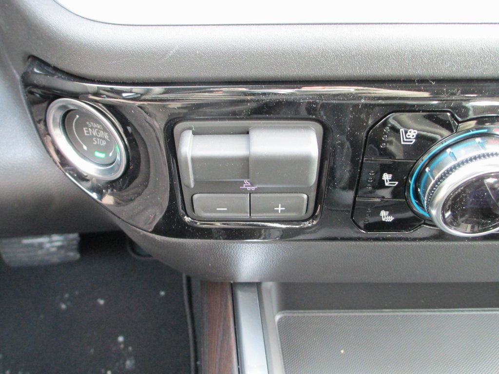 New 2026 GMC Sierra 1500 SLT w/ SLT Premium Plus Package image 18