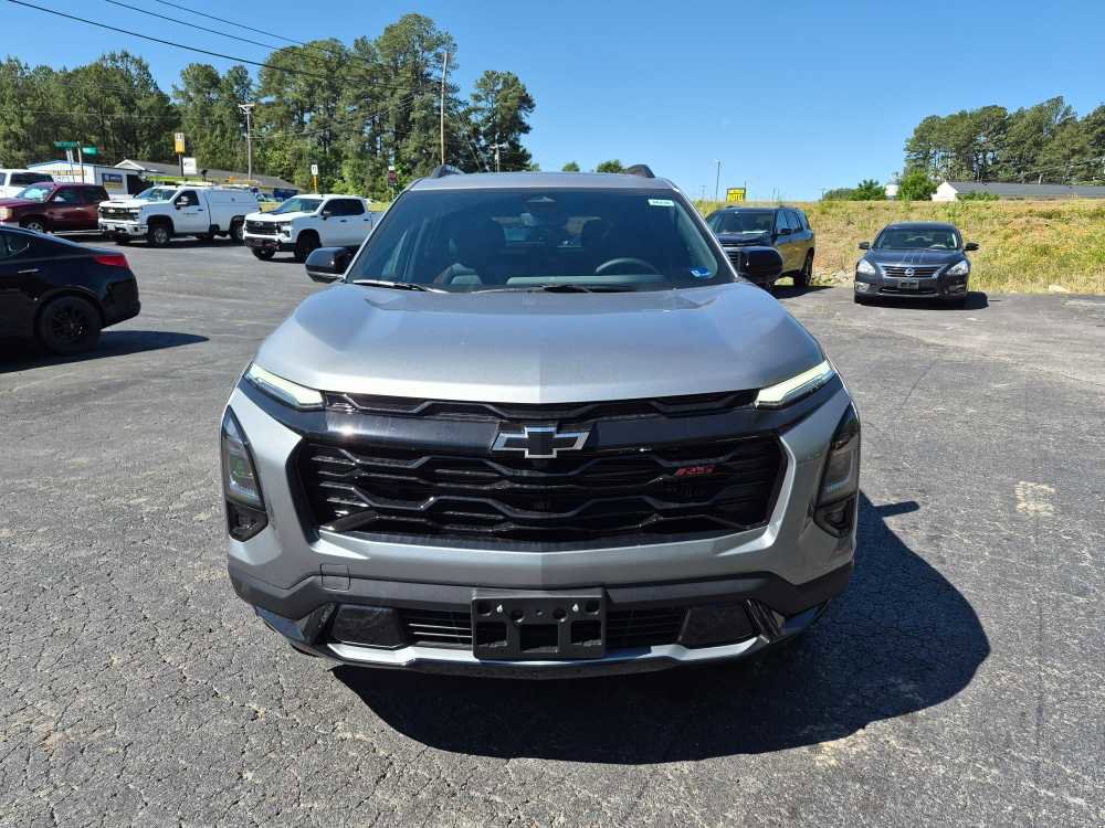 New 2026 Chevrolet Equinox RS w/ Convenience Package III FWD image 2