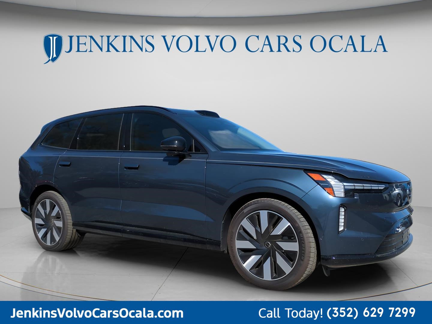 New 2025 Volvo EX90 Ultra
