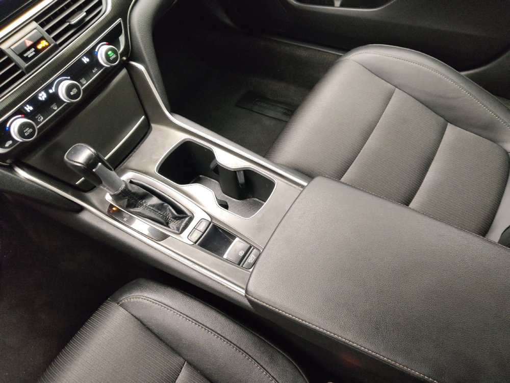 Used 2020 Honda Accord Sport image 26