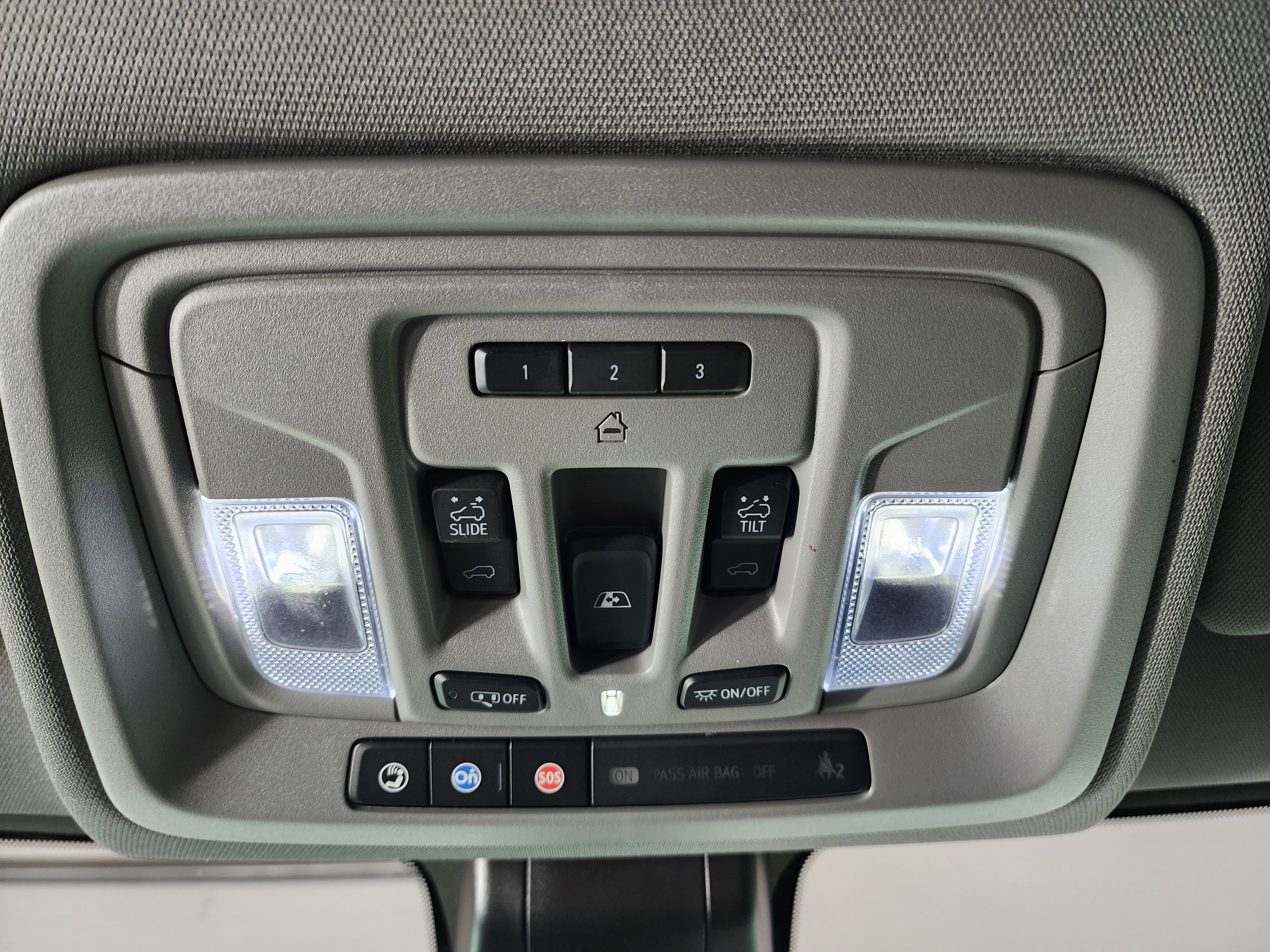 Used 2022 GMC Sierra 2500 Denali w/ Denali Ultimate Package image 61