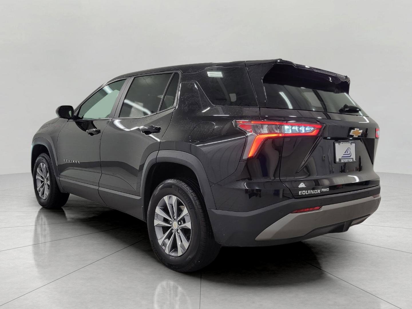 Used 2025 Chevrolet Equinox LT AWD/4WD image 20