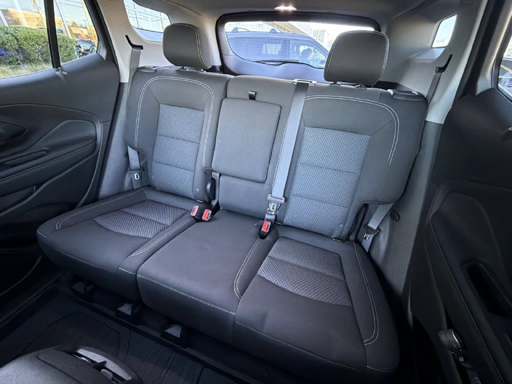 Used 2024 GMC Terrain SLE w/ Driver Convenience Package AWD/4WD image 21
