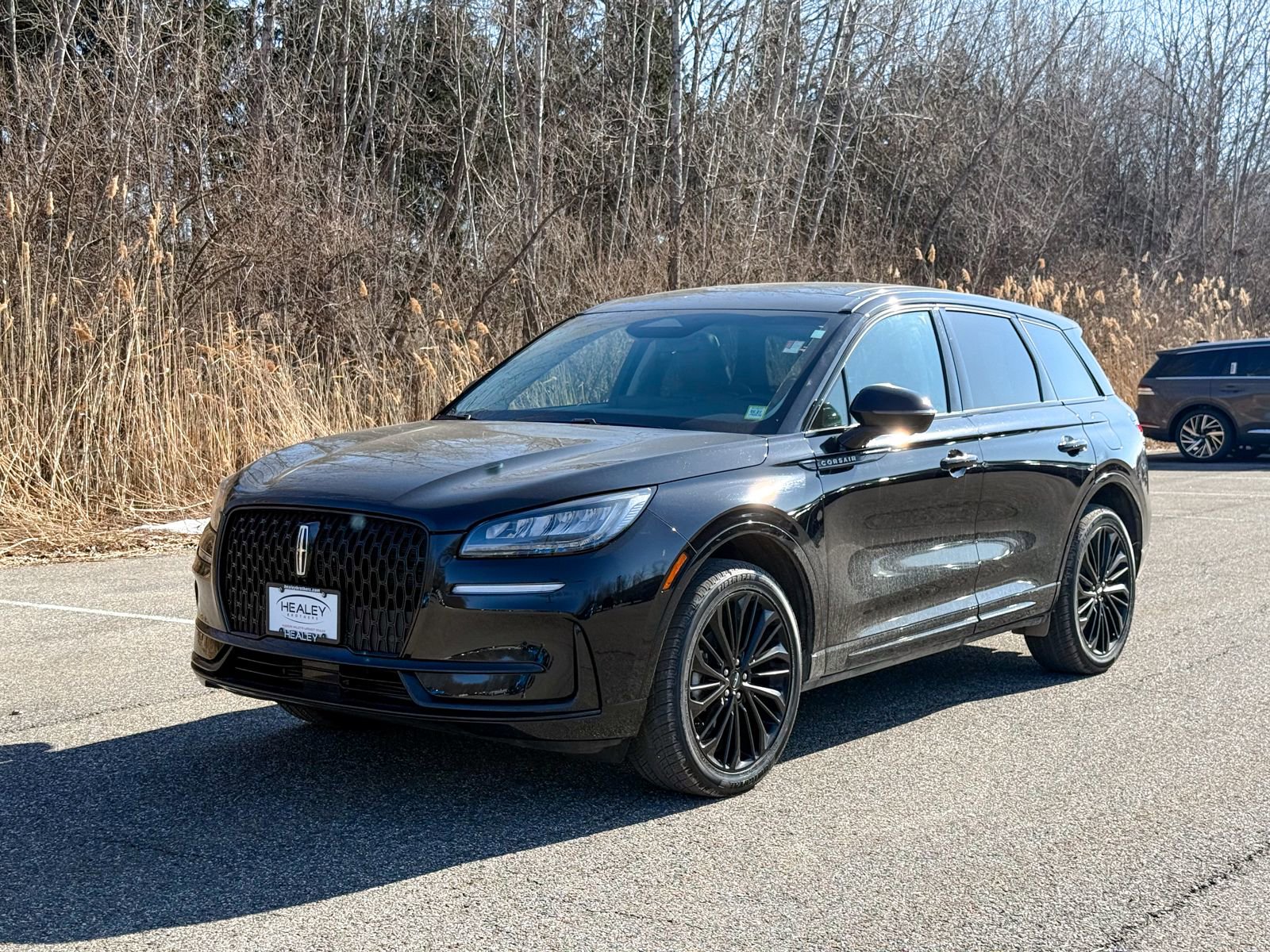 Used 2023 Lincoln Corsair AWD w/ Equipment Group 101A image 3