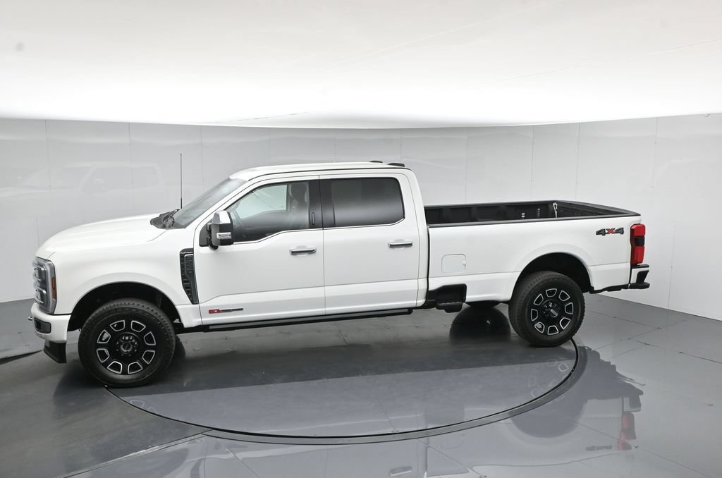 Used 2024 Ford F250 Platinum AWD/4WD image 46