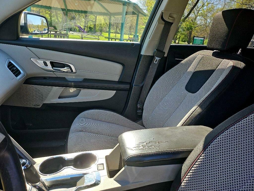 Used 2016 GMC Terrain SLE image 12