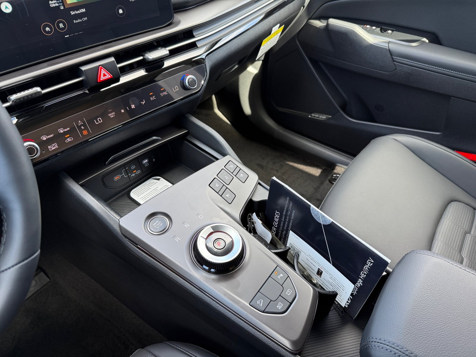 New 2027 Kia Sportage SX Prestige AWD/4WD image 13