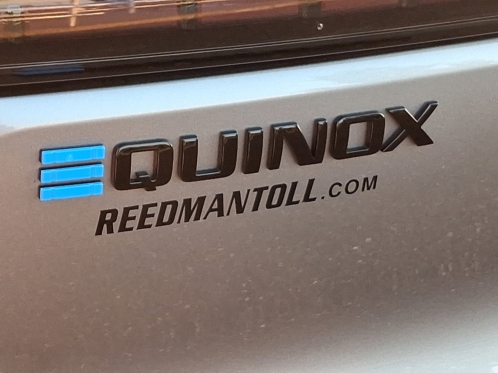 Used 2024 Chevrolet Equinox EV RS image 31