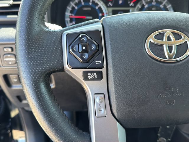 Used 2019 Toyota 4Runner SR5 AWD/4WD image 23